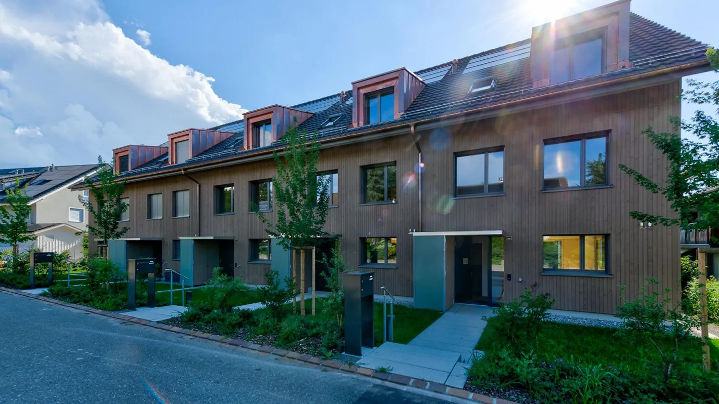 Nuova costruzione: le ultime 2 case ecologiche in legno climatico 6 ½ nel verde - Foto 3 di 12