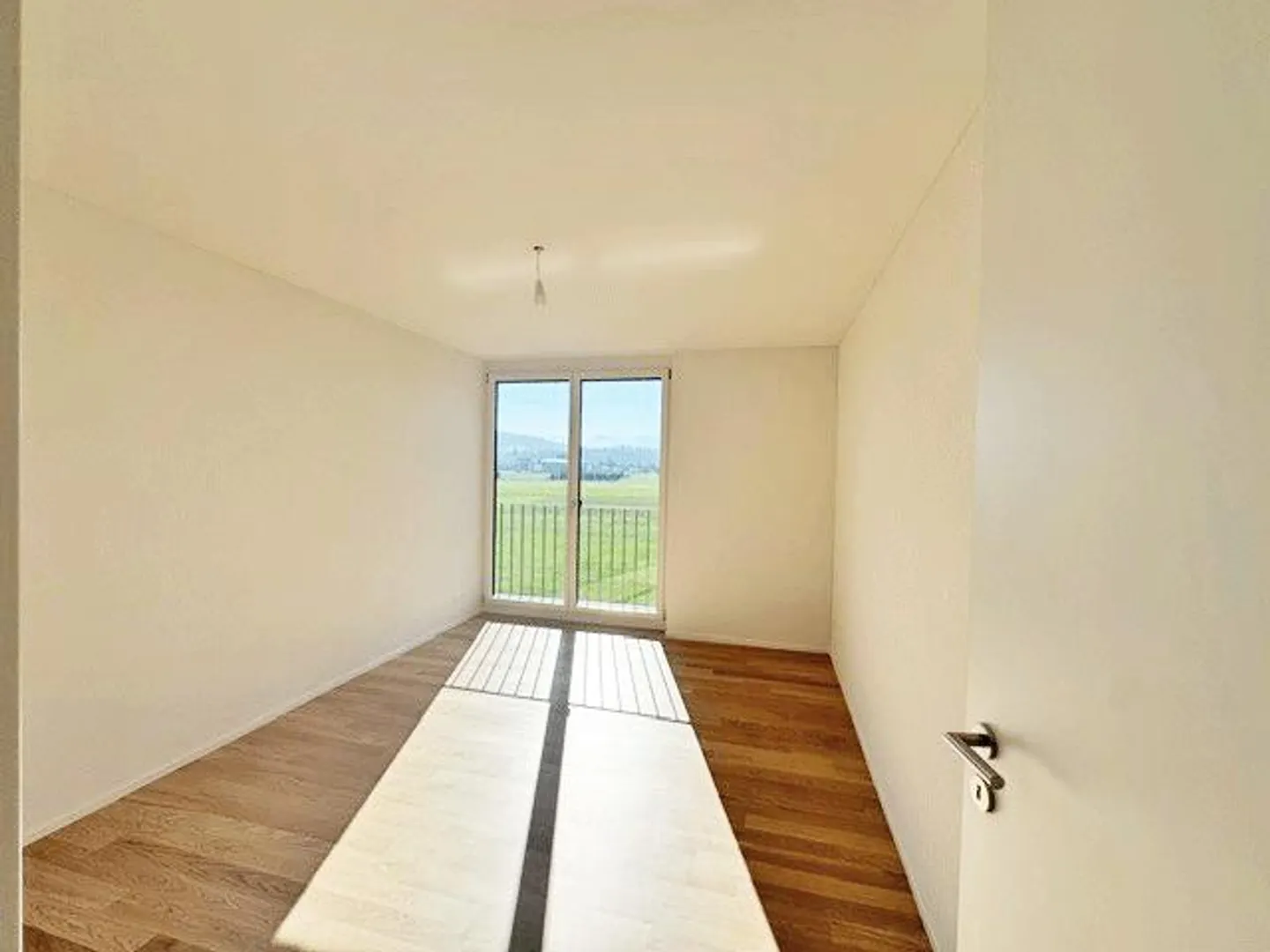Living with a magnificent view ... new - modern - spacious - Photo 9 of 14
