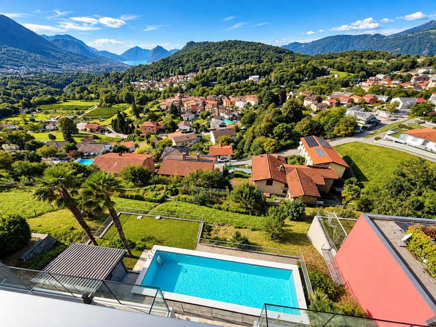 Cagiallo_ Helles Penthouse 4 Zimmer mit Terrasse und Pool - Foto 12 von 12