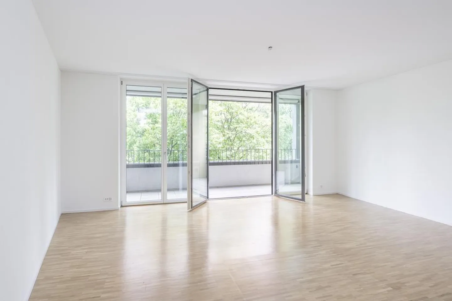 Modernes Wohnen im Zentrum von Glattbrugg - Foto 5 von 6