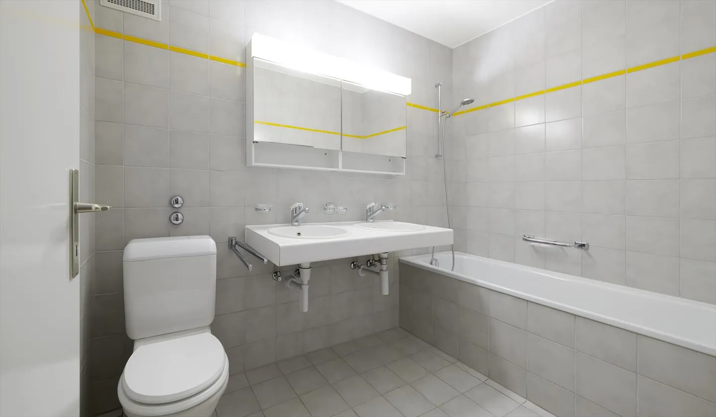 Wohnung mieten - Foto 3 von 7