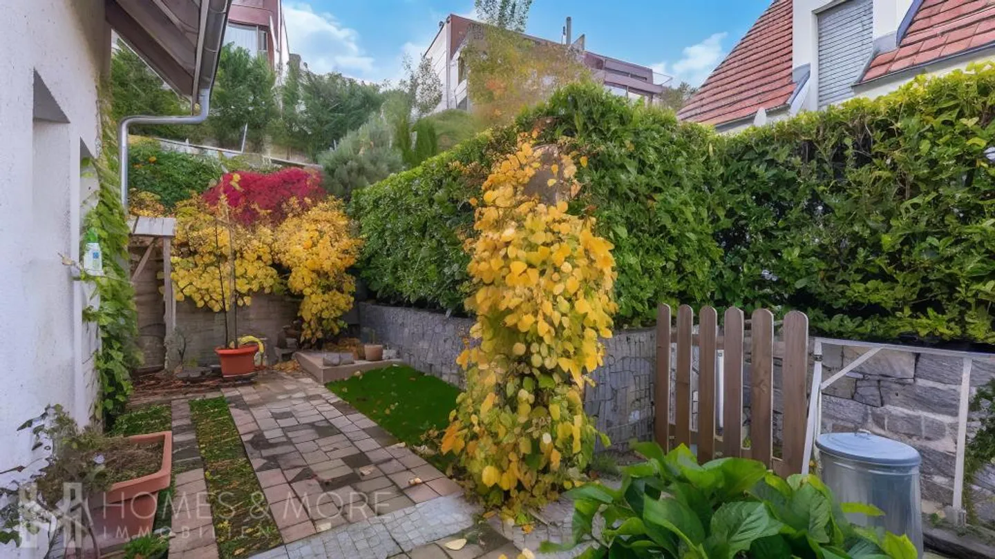 YOUR NEW HOME - MODERN, FAMILY-FRIENDLY AND QUIETLY LOCATED - Photo 13 of 14