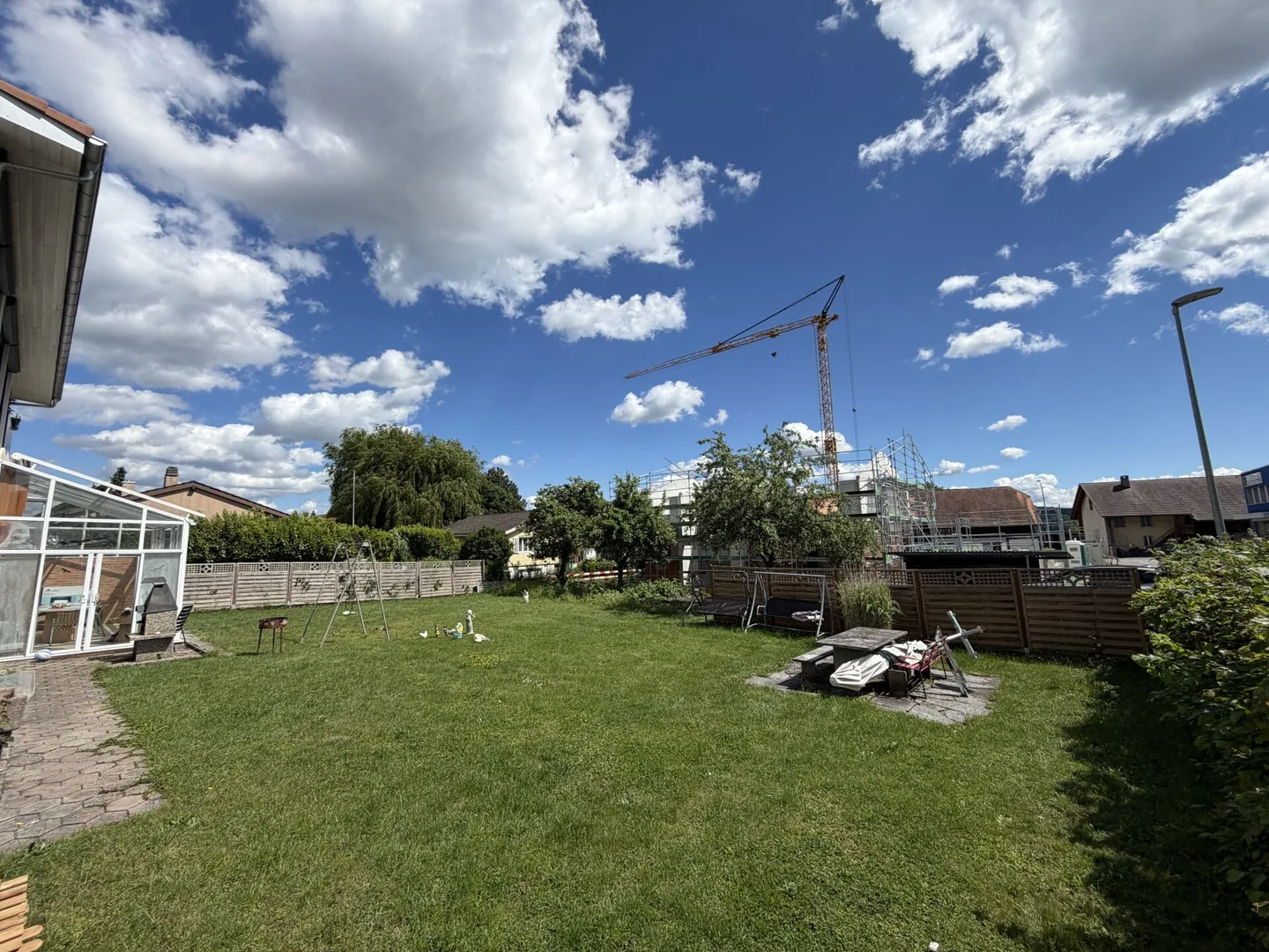 Terreno attraente con progetto e permesso di costruzione a Meinisberg - Foto 2 di 6
