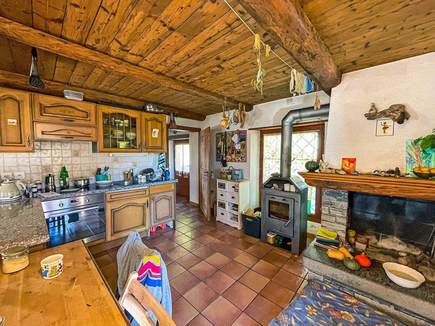 Casa Tipica Ticinese con giardino -  Typisches Tessiner Haus mit Garten - Foto 5 di 13