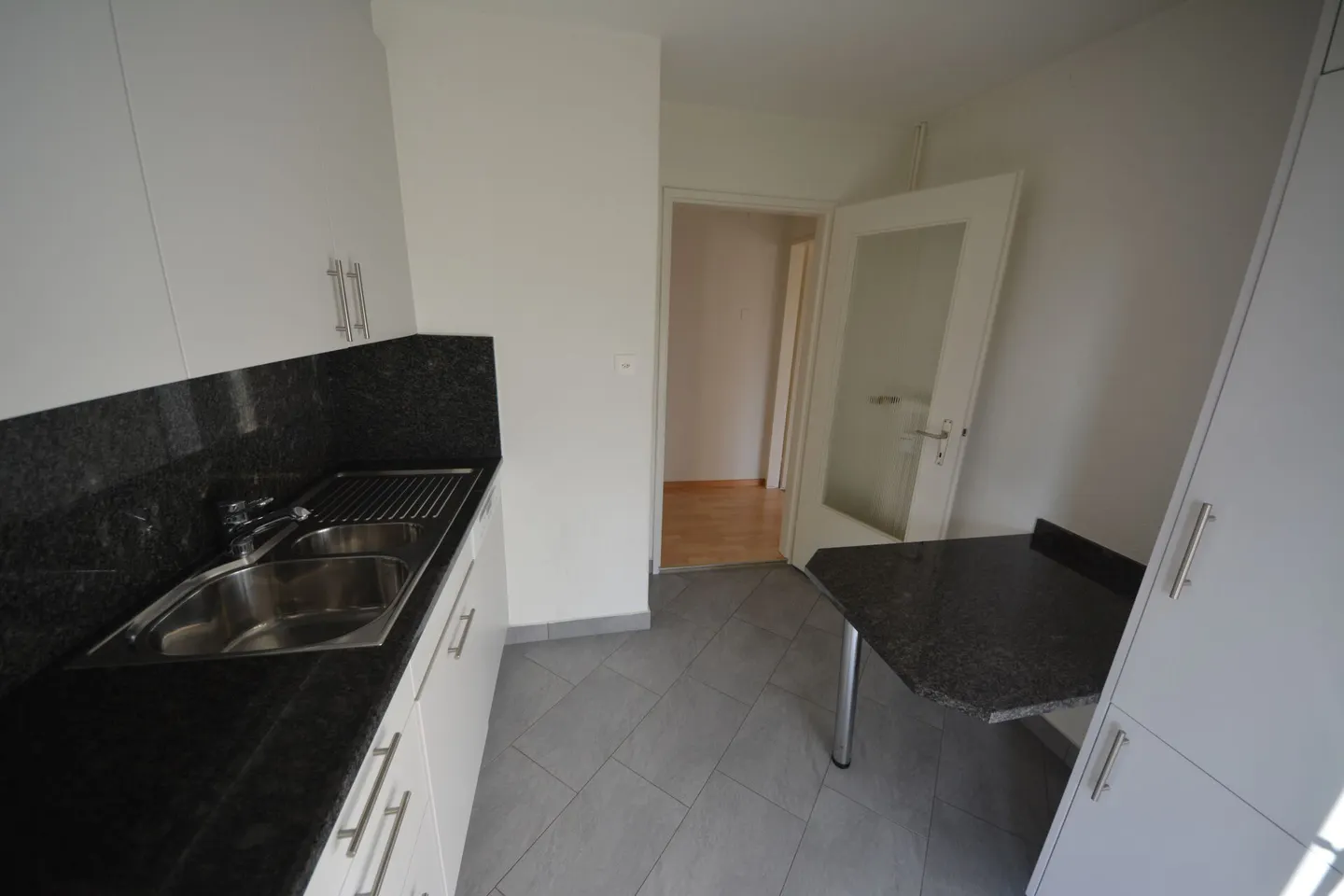 Bellissimo appartamento di 2 stanze cerca nuovo inquilino! - Foto 4 di 10