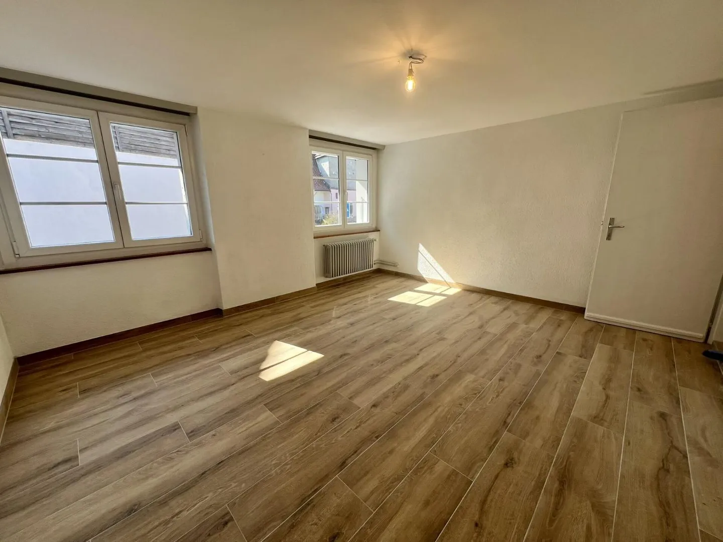 Renovated 3.5 room apartment in Châbles - Photo 6 of 9