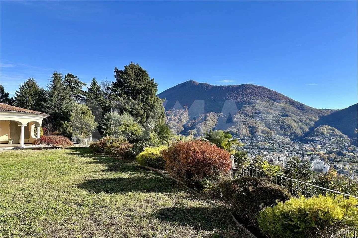 Villa méditerranéenne élégante avec grand jardin - Photo 13 sur 13