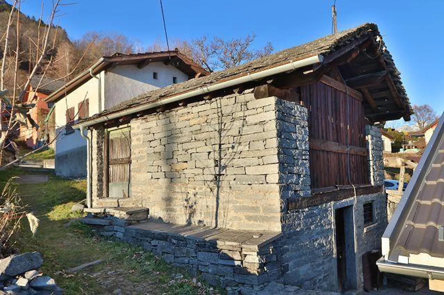 Maison de 3 pièces avec rustique à développer dans un emplacement très ensoleillé et calme avec vue - Photo 12 sur 30