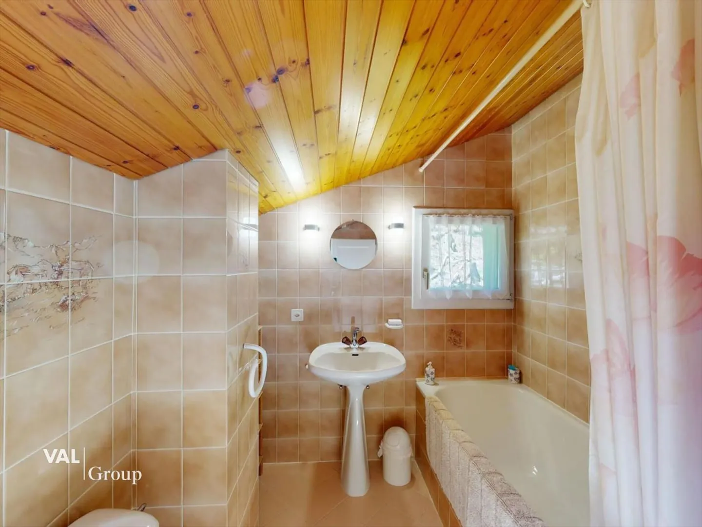 Kleine Residenz, nur wenige Schritte von Crans-Montana entfernt - Foto 9 von 13