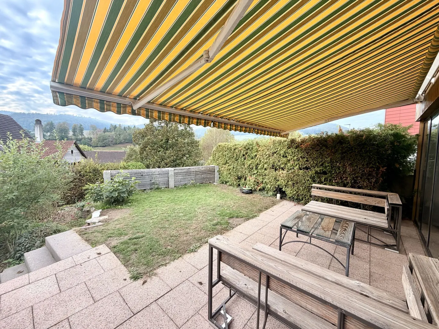 Casa unifamiliare ristrutturata con stile e comfort moderno! - Foto 9 di 13