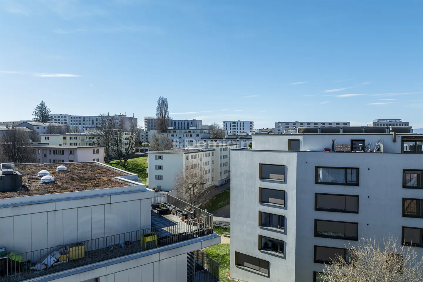 Sauges 30 - Lot 16 - Nouvel appartement de 4,5 pièces dans un emplacement idéal - Photo 4 sur 8