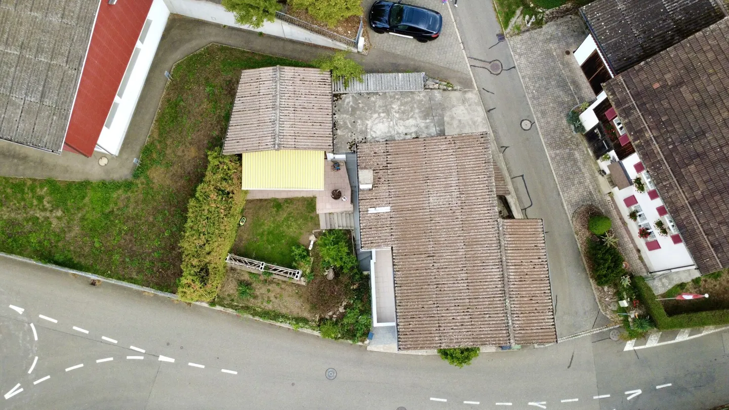 Casa unifamiliare ristrutturata con stile e comfort moderno! - Foto 13 di 13