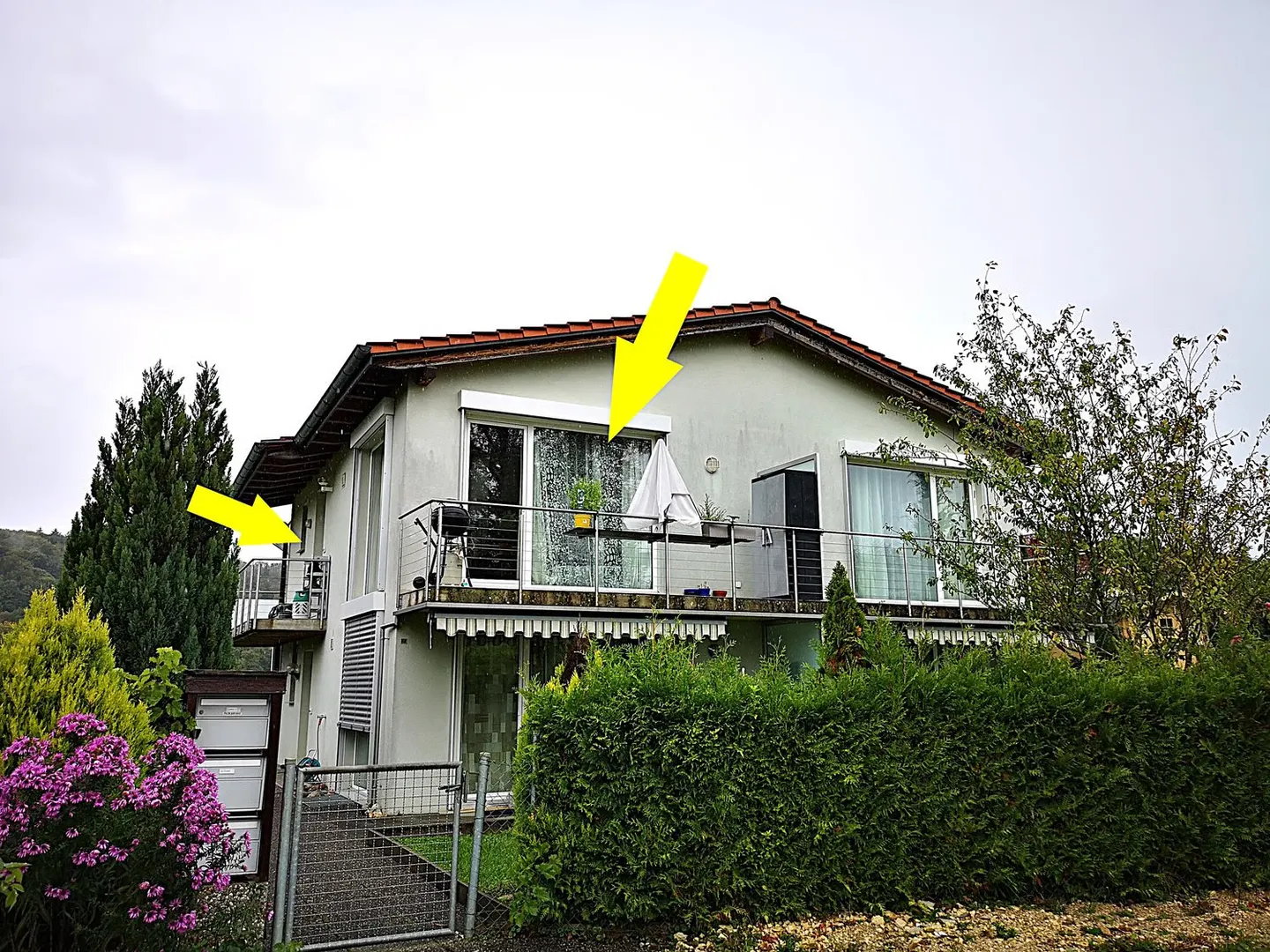 Baisse de prix : maison avec deux appartements loués et un appartement pour le propriétaire - Foto 27 di 51