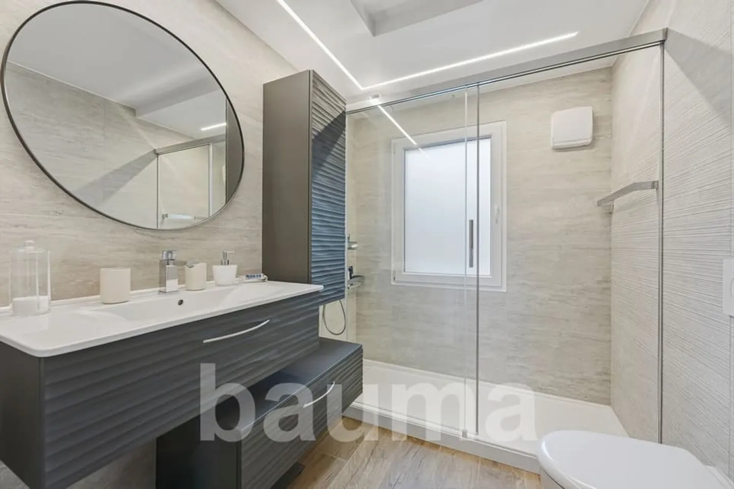 Casa familiare con 7 stanze a Eysins - Foto 8 di 13