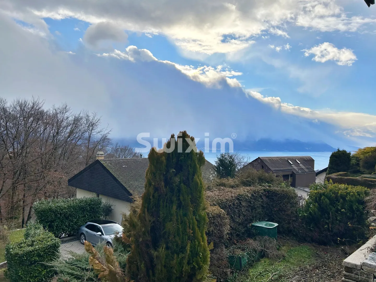 Villa ristrutturata con giardino - Foto 1 di 7