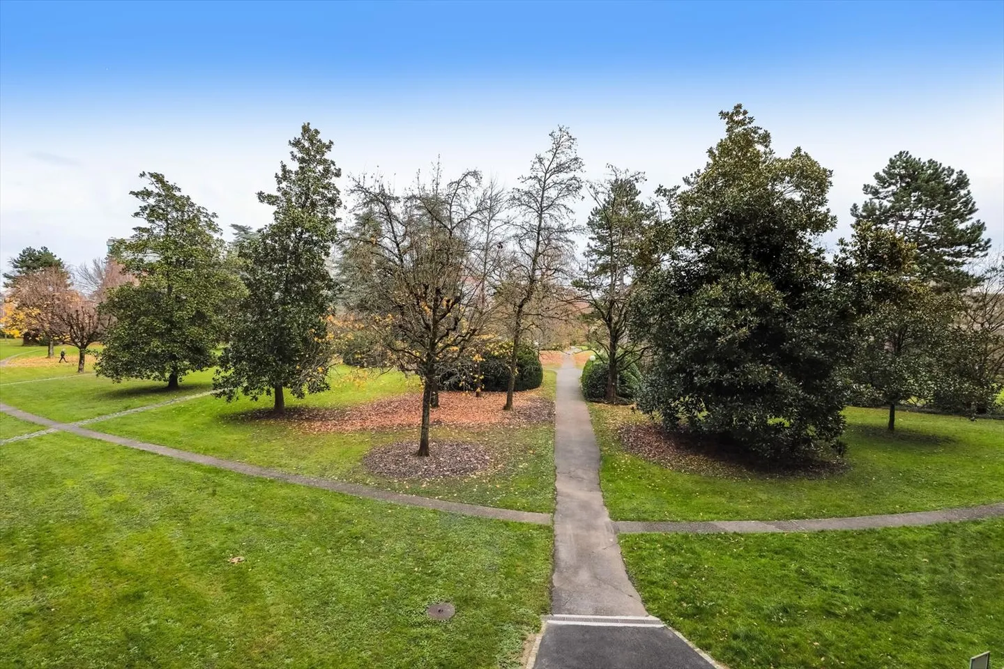 Superbe appartement de 4 pièces en SI à vendre, situé dans la Résidence Parc Plein Soleil au Grand-Saconnex - Photo 2 sur 9