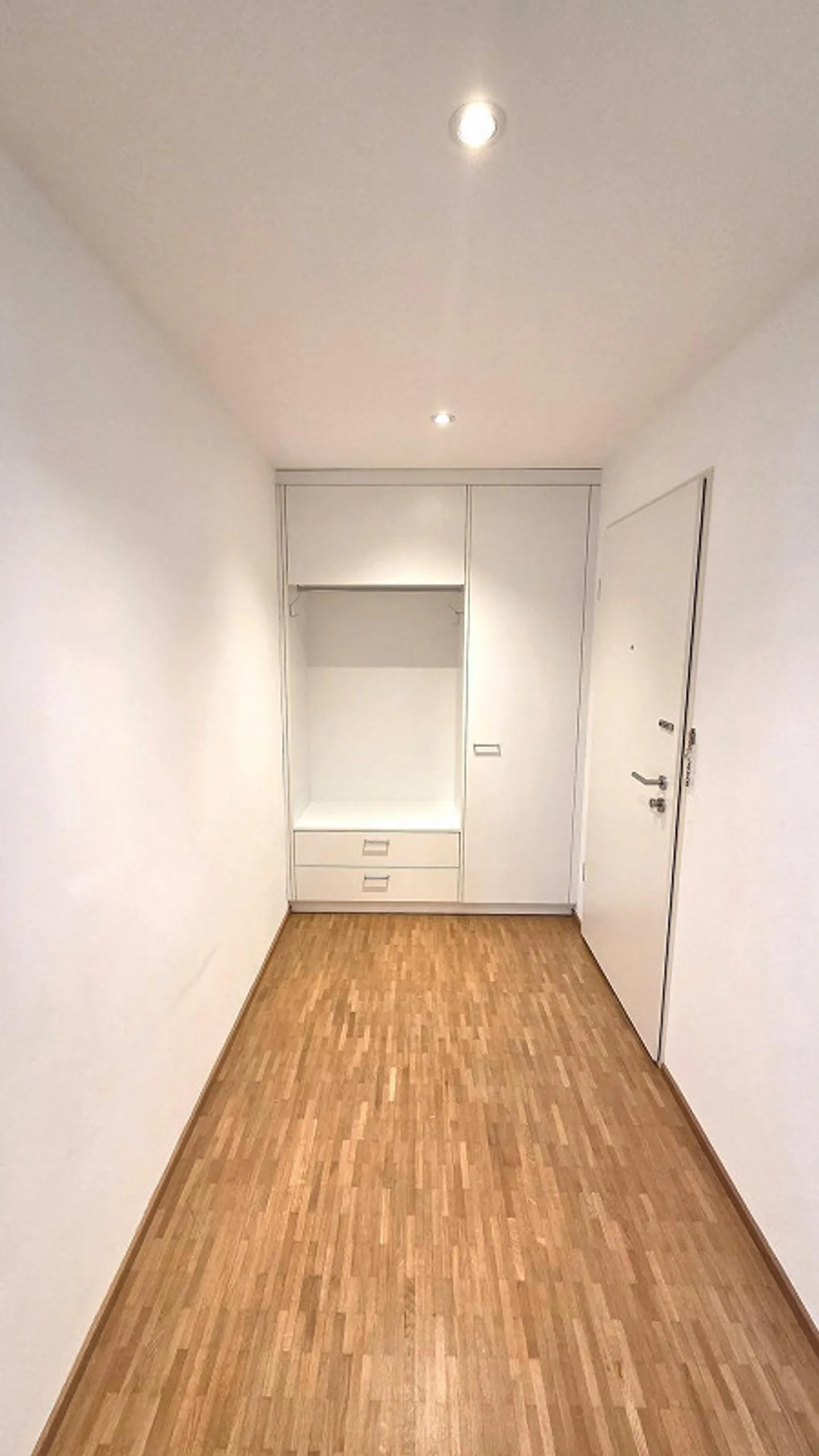 Here live only kings - 4½-room penthouse apartment with the best panoramic view in the best location - Photo 2 of 18