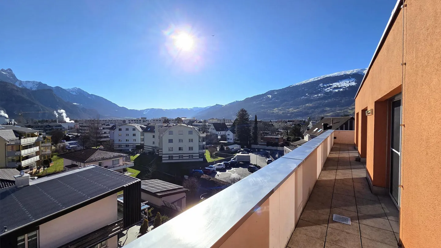 Here live only kings - 4½-room penthouse apartment with the best panoramic view in the best location - Photo 11 of 18