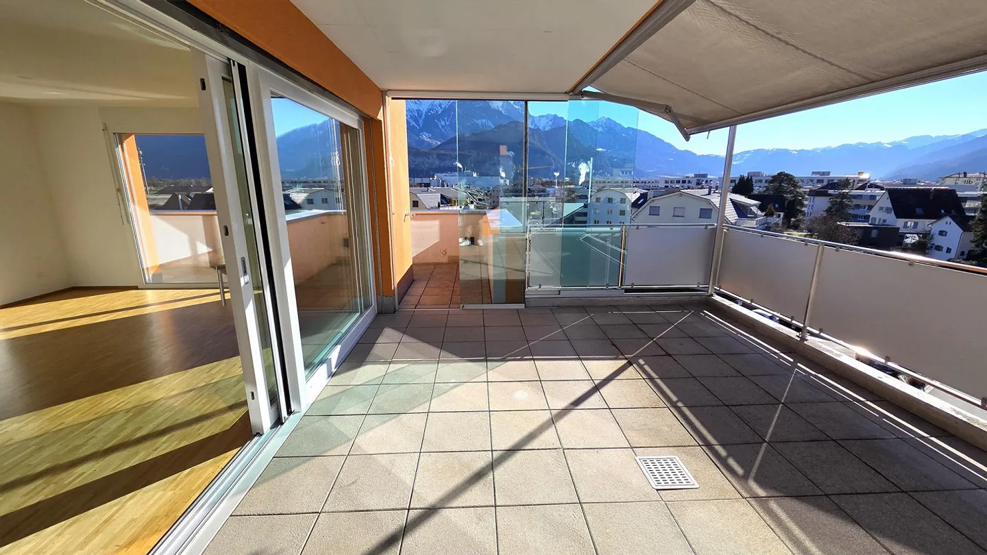 Here live only kings - 4½-room penthouse apartment with the best panoramic view in the best location - Photo 13 of 18