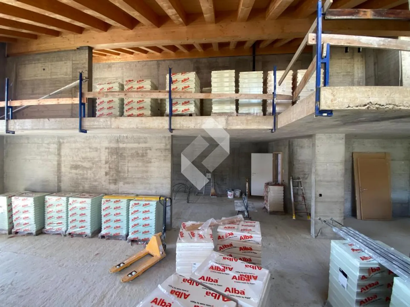 ALTIMA : 4.5 en duplex ! - Photo 2 sur 13