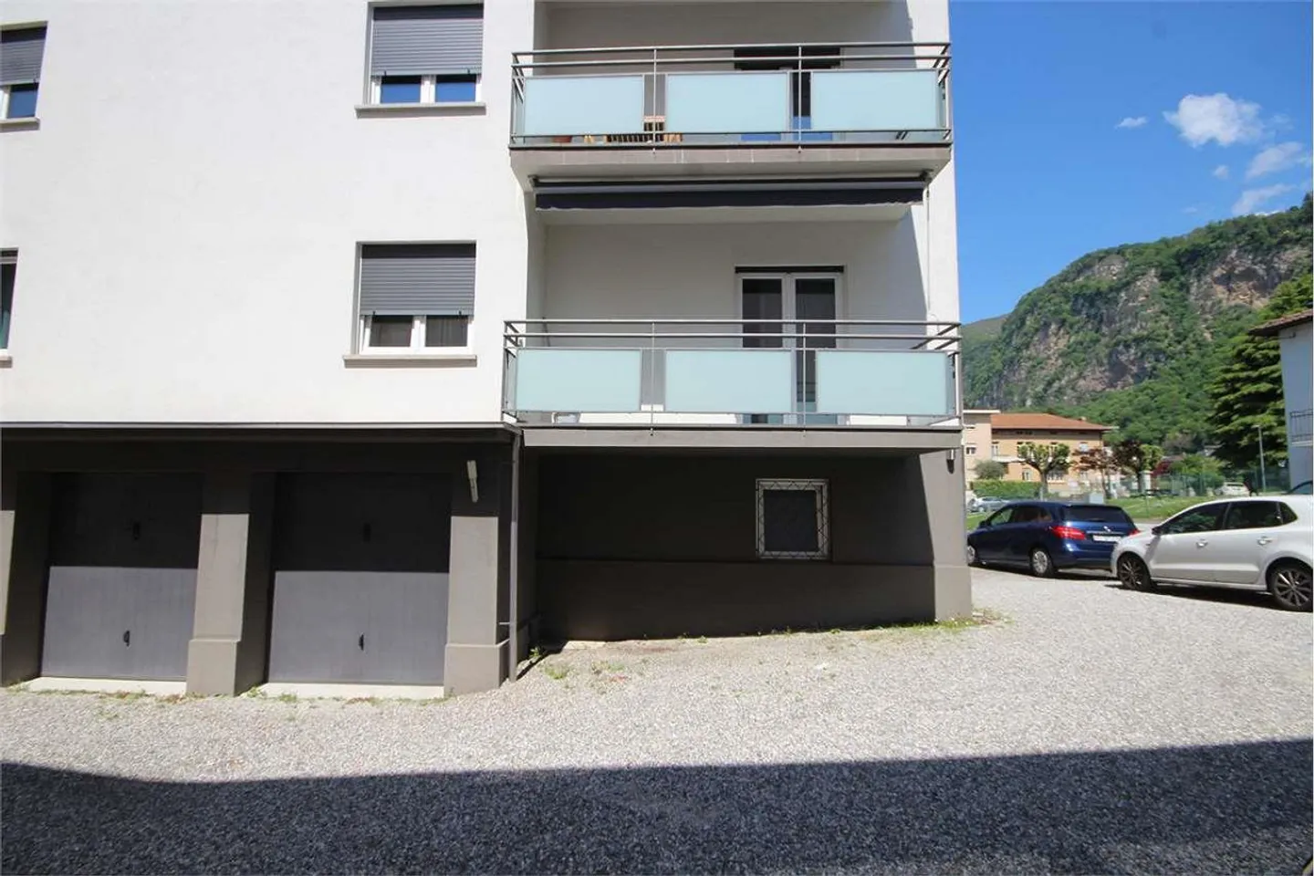 Mendrisio : appartement lumineux de 3,5 pièces avec balcon près du centre - Photo 6 sur 6