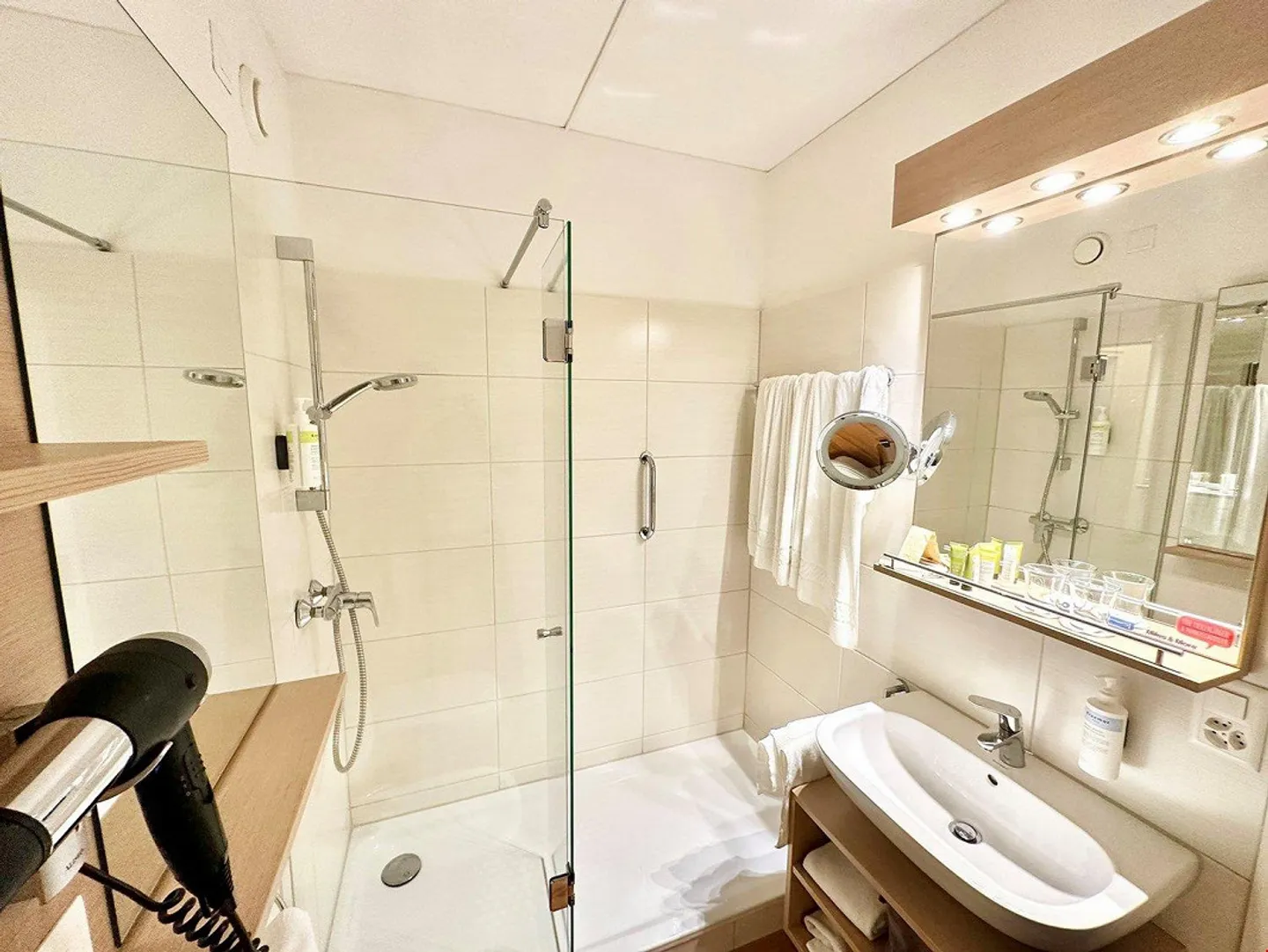 Seepromenade - Hotel Arcadia 2,5 camere Proprietà d'investimento - Foto 9 di 13