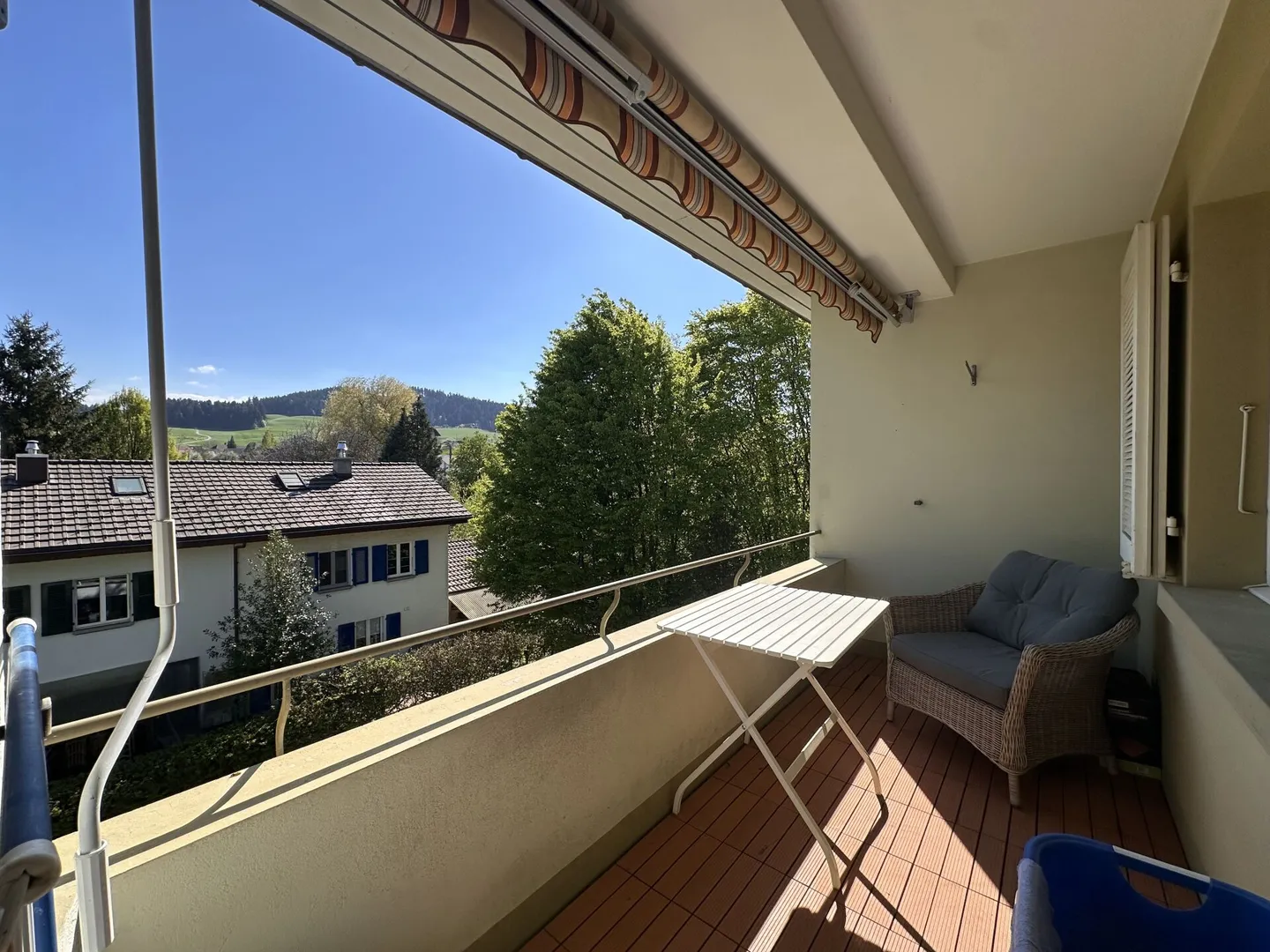 Appartement 3,5 pièces, 2ème étage - Photo 2 sur 7