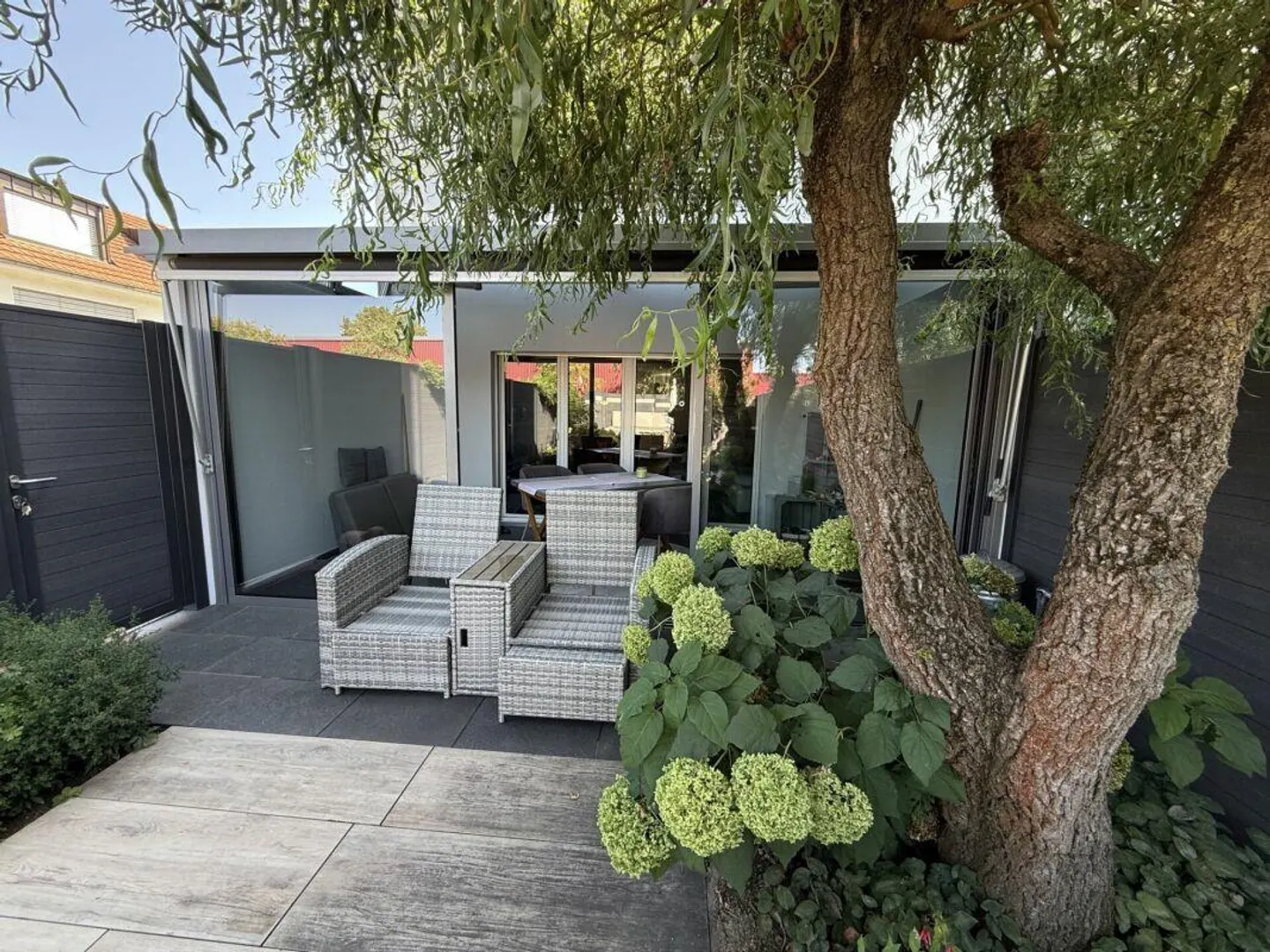 Spacious corner single-family house with 160m2 of living space. - Photo 6 of 18