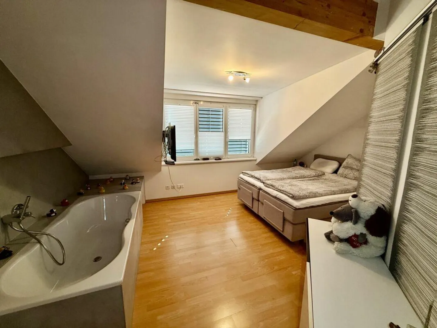Spacious corner single-family house with 160m2 of living space. - Photo 11 of 18