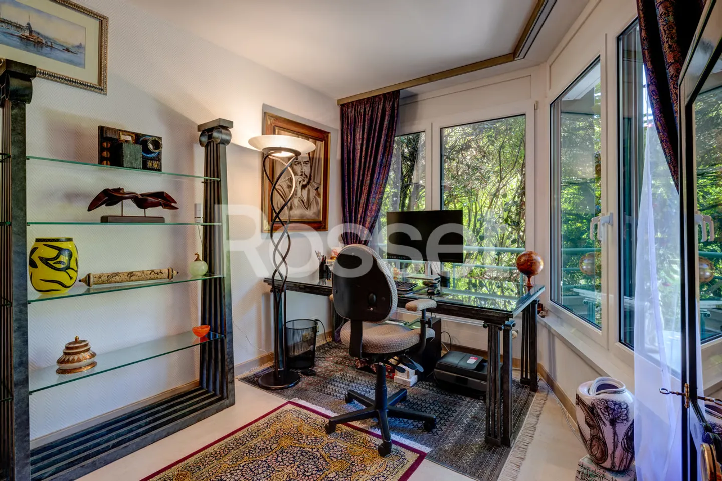 Bright apartment with terrace, close to the lake and shops - Photo 3 of 4