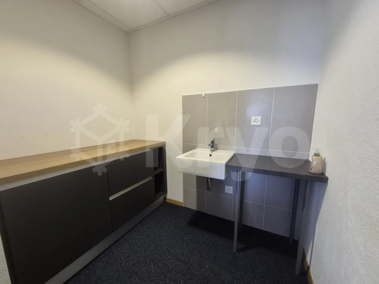 Geräumiges Büro in Conthey - Foto 6 von 11
