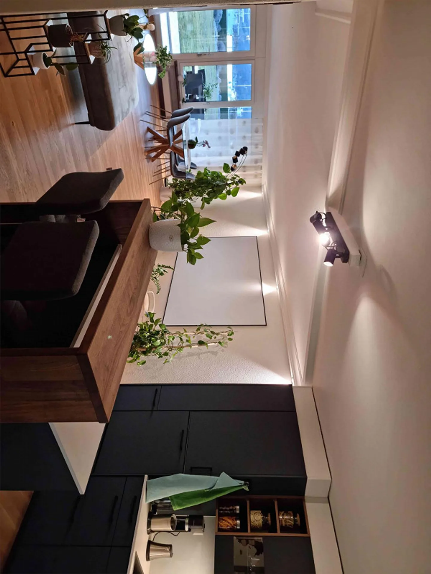 Appartement 3 pièces directement au bord du lac - Photo 3 sur 8