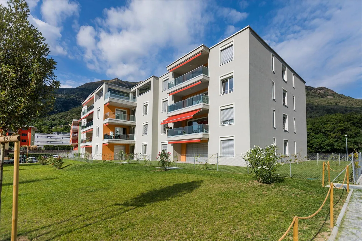 Appartamento moderno 2.5 locali - Foto 1 di 7