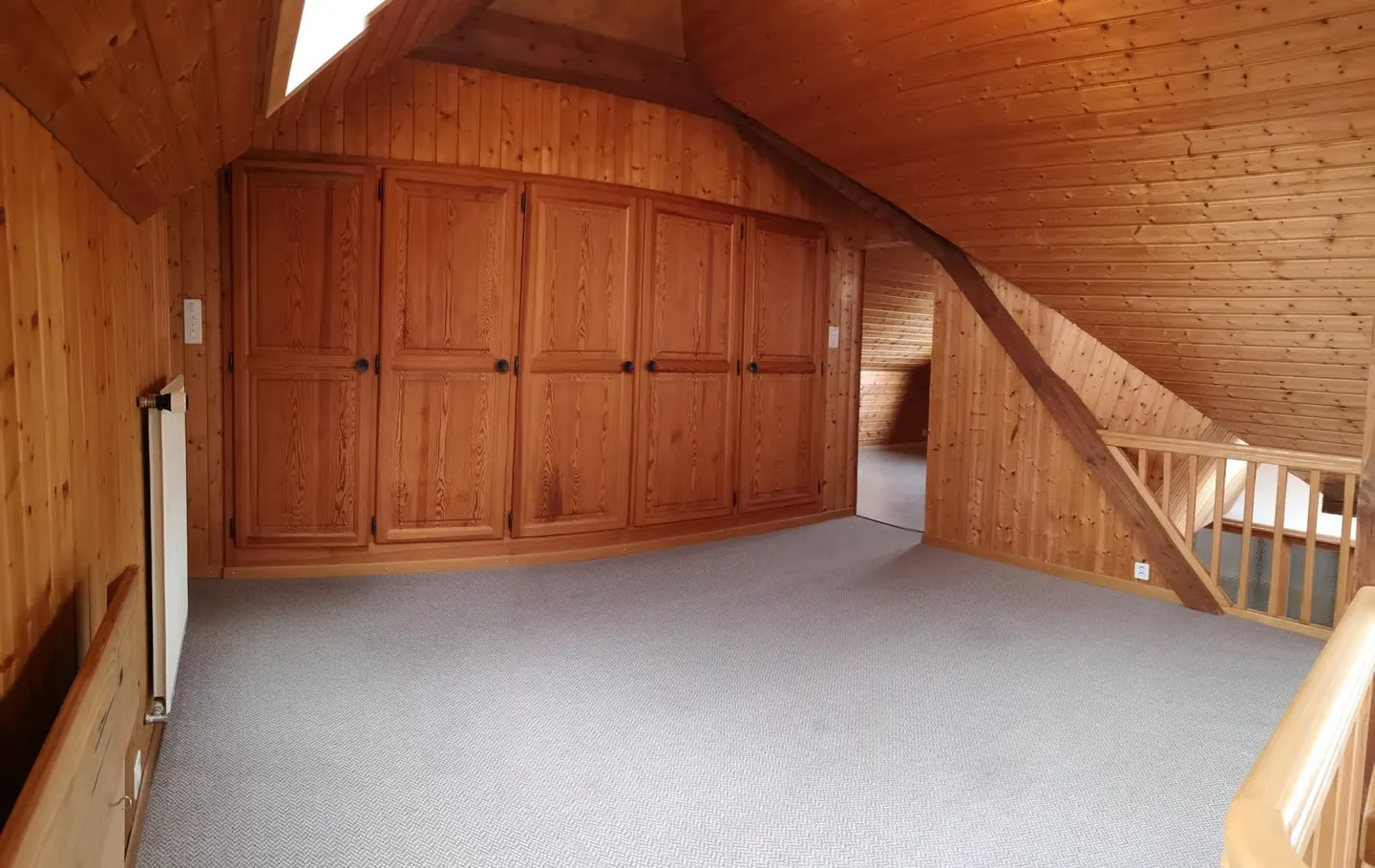 Baisse de prix : grand duplex au centre du village avec garage et atelier, libre de suite - Photo 26 sur 30