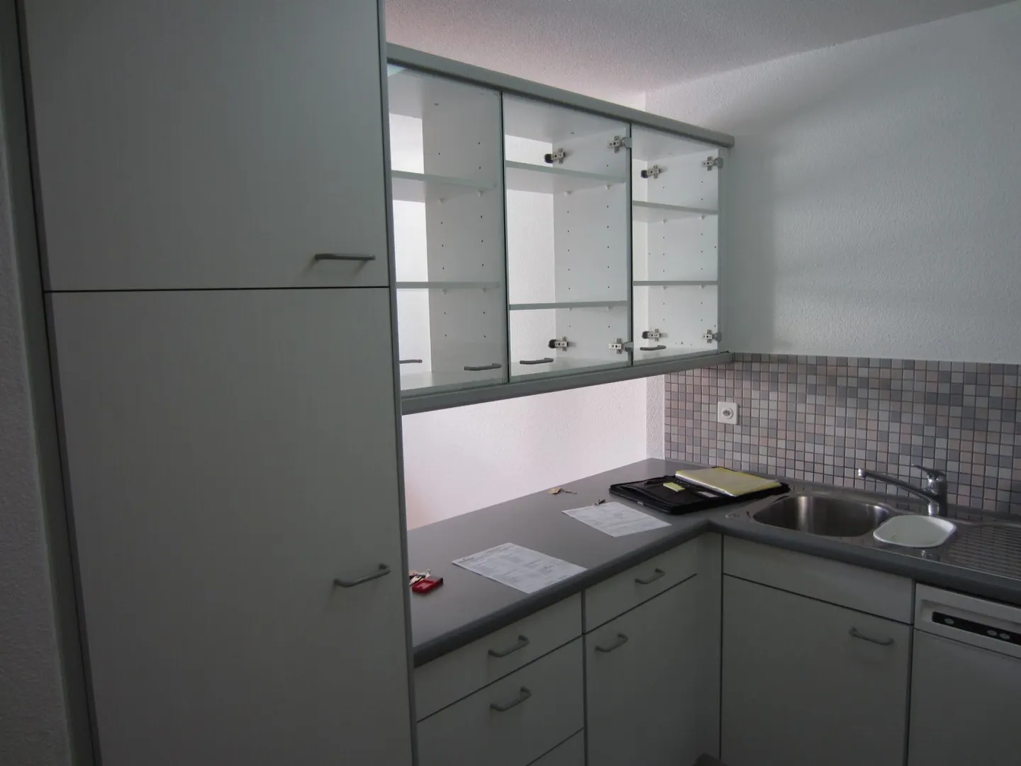 Large 3.5-room apartment in a central location - Photo 2 of 8