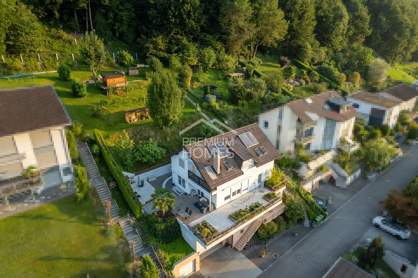 Luxury Family Home in Ebikon - Photo 1 of 10