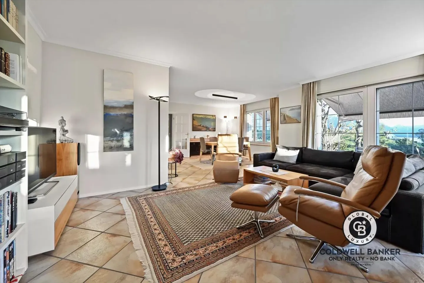 PRICE REDUCTION! SAINT-LEGIER - MAGNIFICENT VILLA WITH HIGH STANDARD - Photo 2 of 13