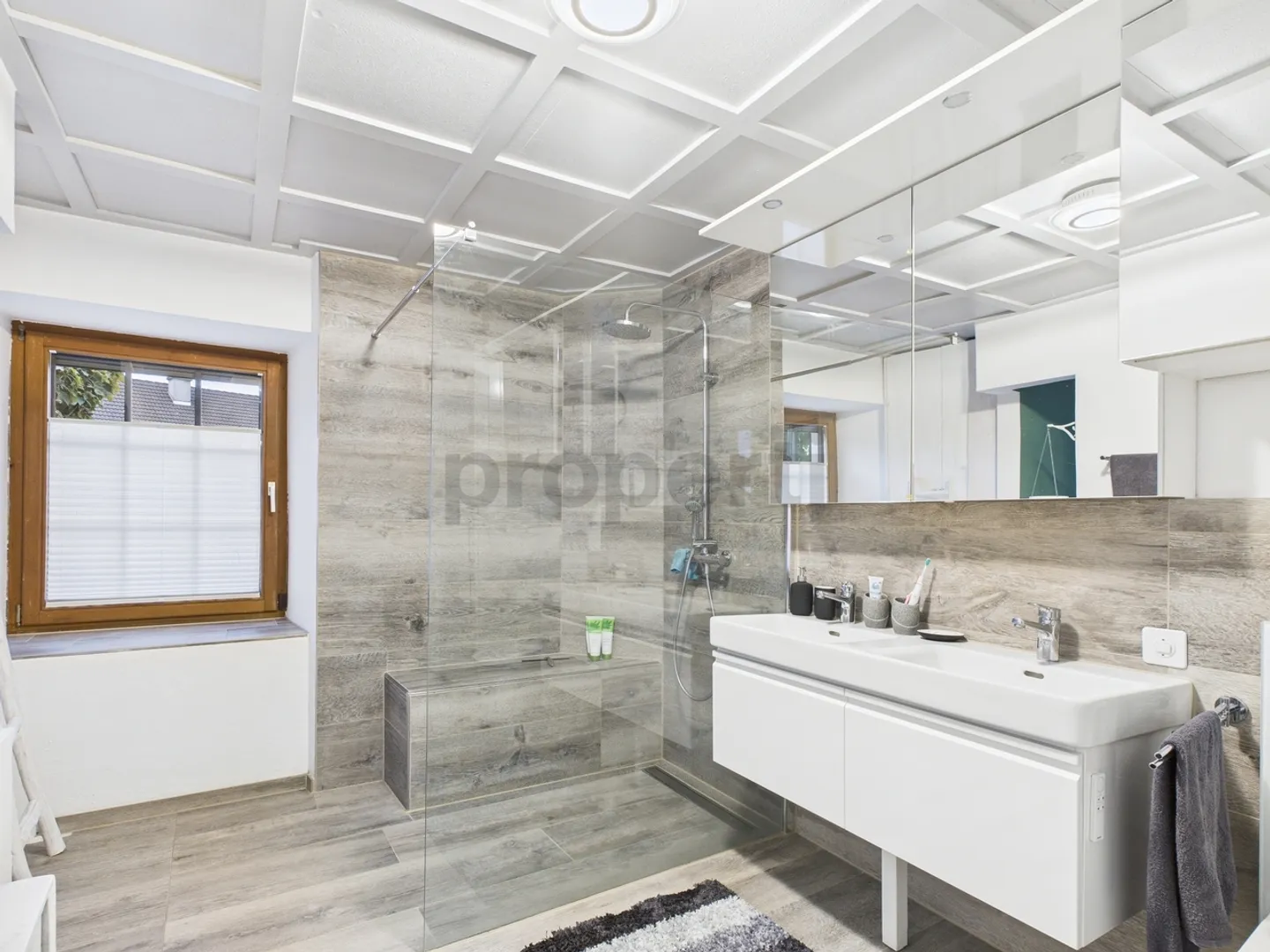 Charmante 4.5-Zimmer-Maisonette-Wohnung im historischen Zehntenhaus  Wo Geschichte auf modernen Wohnkomfort trifft - Foto 11 von 13