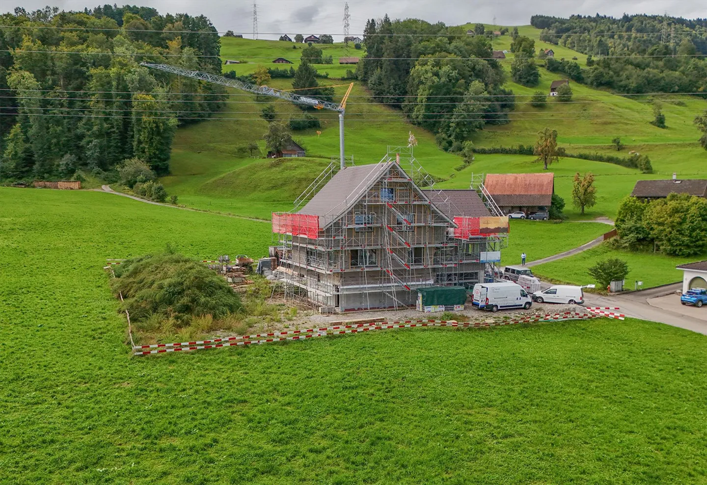 Exklusiver Bauernhaus-Neubau mit Seesicht in Altendorf (SZ) - Foto 1 von 7