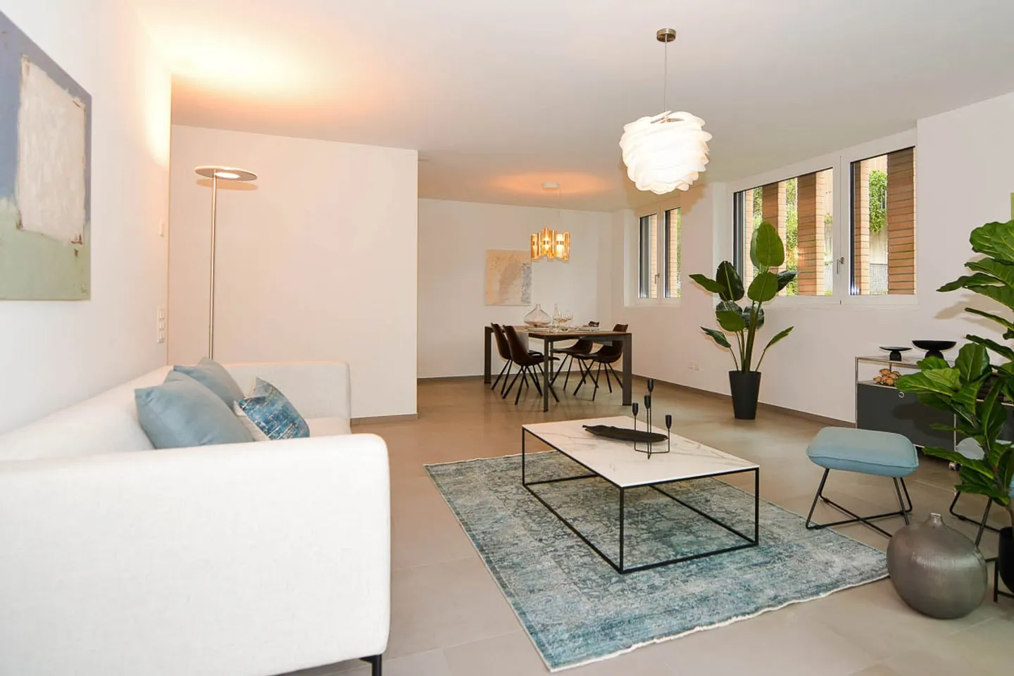 3.5 Room Apartment with Garden - Photo 2 of 9