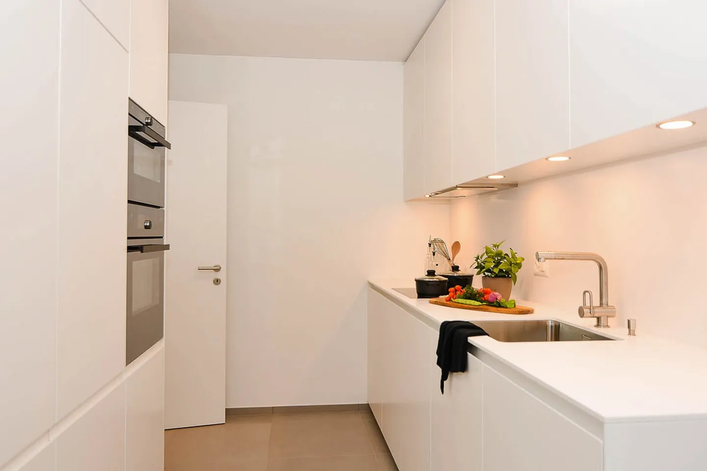 3.5 Room Apartment with Garden - Photo 4 of 9