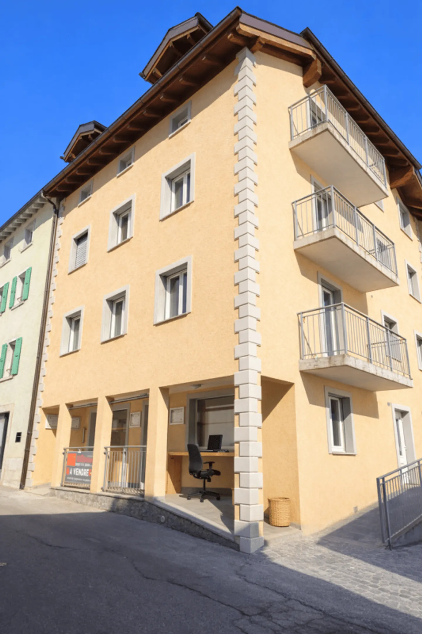 Possible residence for this commercial space - Photo 1 of 3