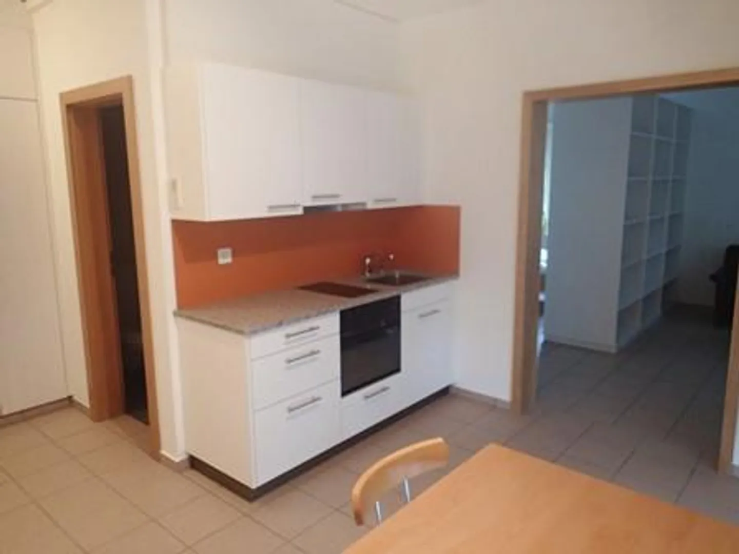 möblierte Wohnung zu vermieten - Foto 2 von 6