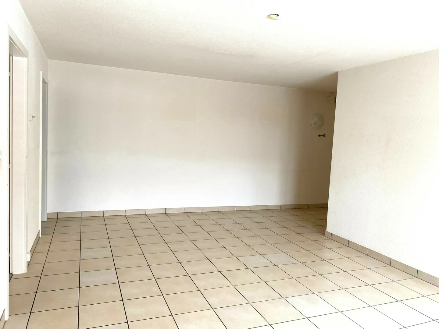 Schöne 3-Zimmer-Wohnung im 1. Stock mit Aufzug - Foto 3 von 7