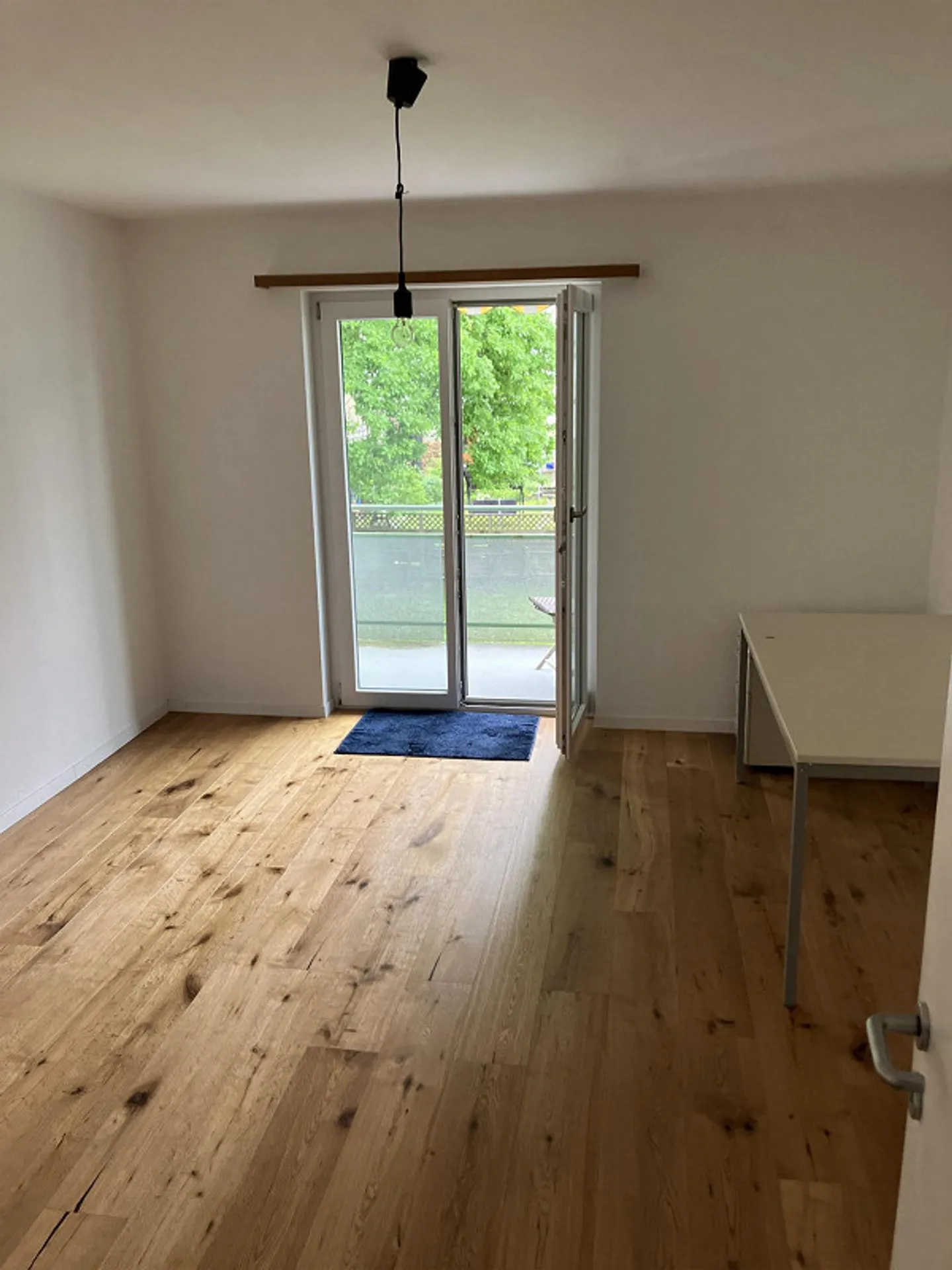 Private 2-room apartment (30 sqm) with sunny balcony - central & close to the lake - Photo 1 of 7