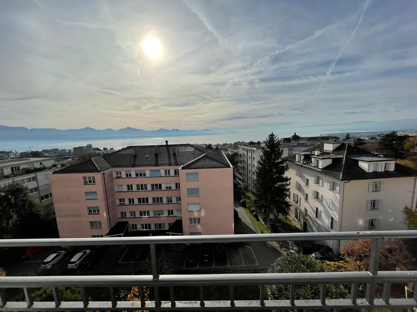 Apartment for rent - Photo 4 of 11