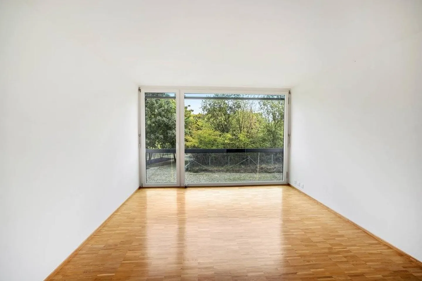 Modern Apartment in Birsfelden - Photo 8 of 11