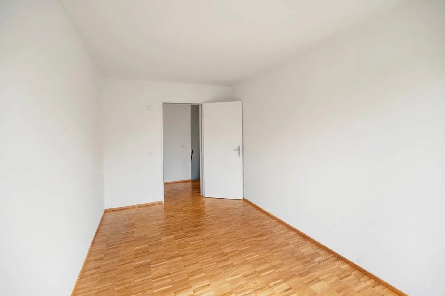 Modern Apartment in Birsfelden - Photo 9 of 11
