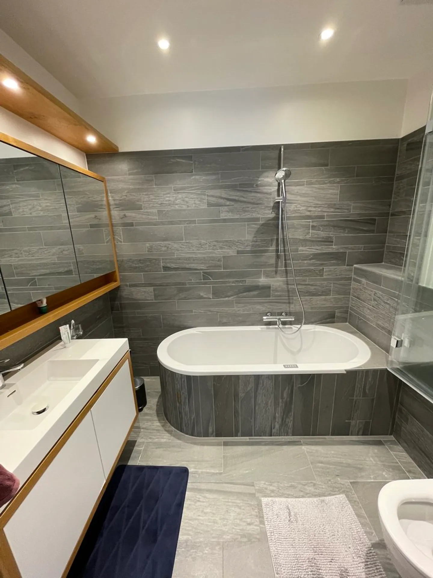 Apartment for rent - Photo 8 of 11