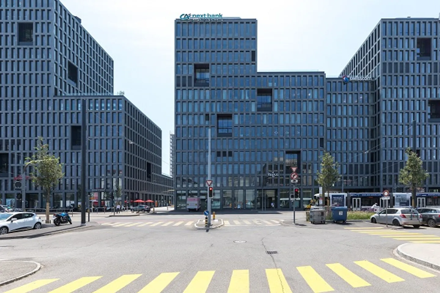 Accesso illimitato agli uffici Regus Pont Rouge - Foto 2 di 10